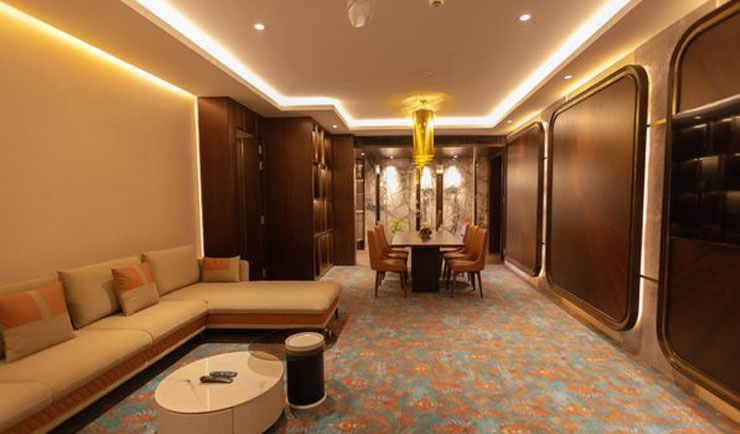 Living room in Pune at Corinthians Pune Resort & Club